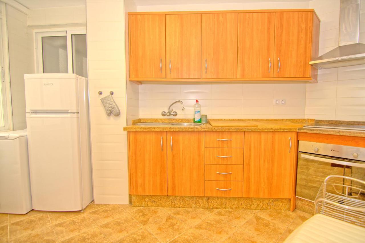 Low Cost Rooms Malaga River Buitenkant foto